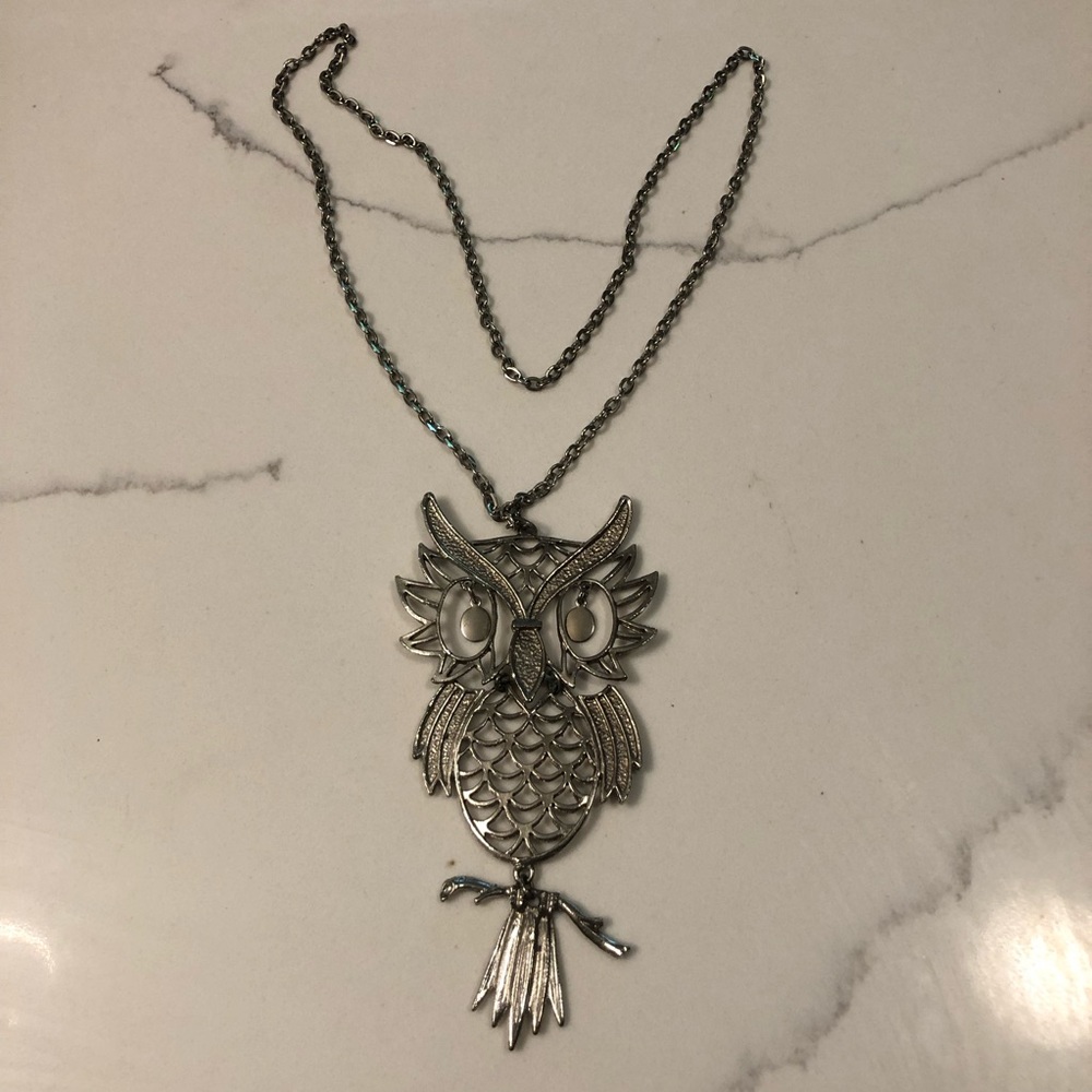 Vintage Silver Owl Pendant Necklace - Silver